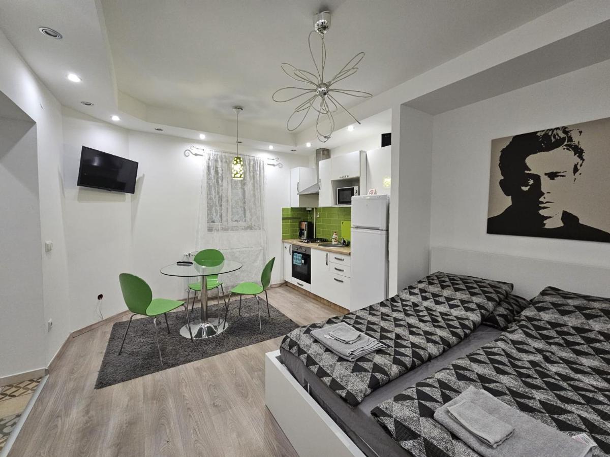 Smart Studio In The Heart Of Budapest Eksteriør billede